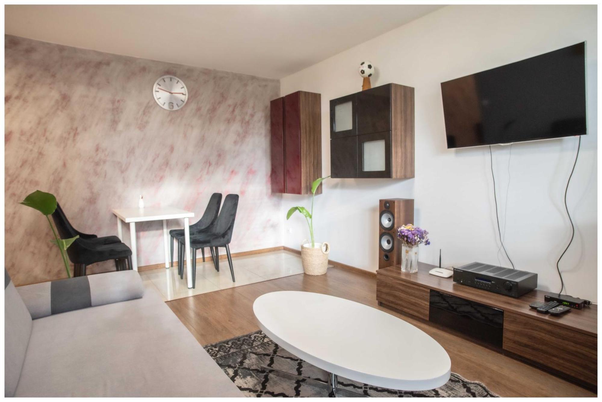 Апартаменты Apartament Zdrojowy Буско-Здруй Экстерьер фото